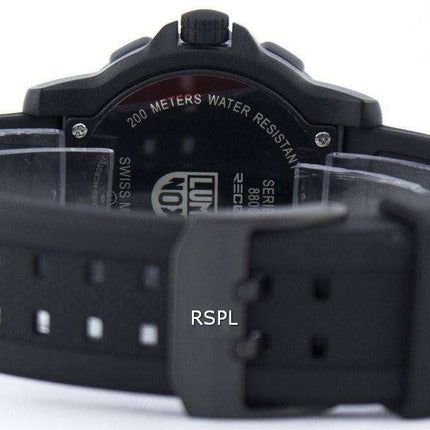Luminox Land Recon Point Man 8820 Series Swiss Quartz 200M XL.8821.KM Mens Watch